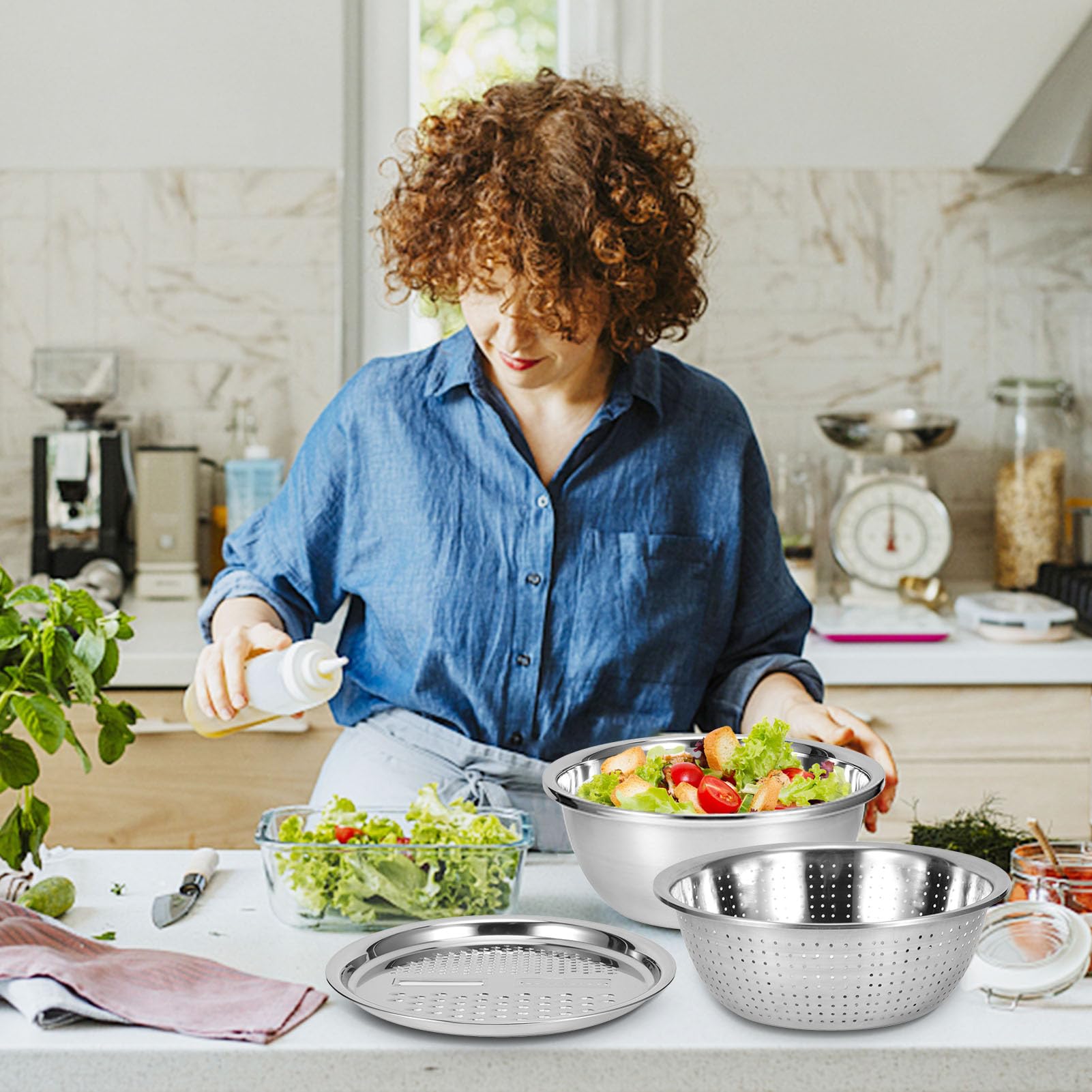 Stainless Steel Salad Bowl with Grater & Strainer